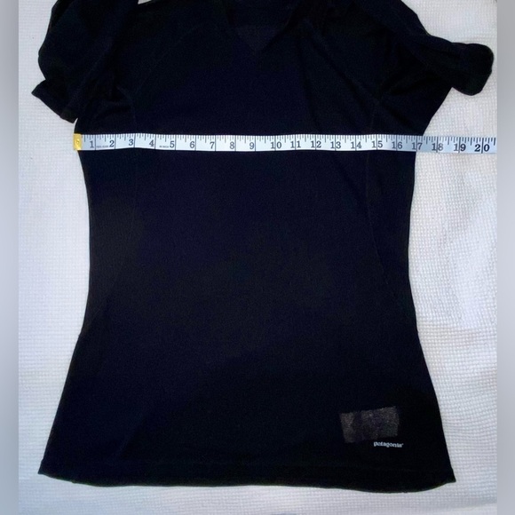 Women’s Patagonia Underwear base-layer black long sleeves V neck size medium - Picture 8 of 14